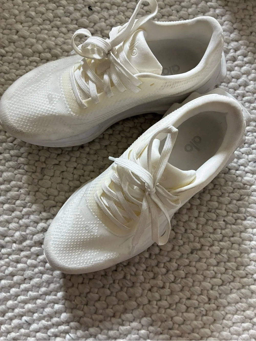 ALO Yoga Women's Cream/White Knit Athletic Sneakers